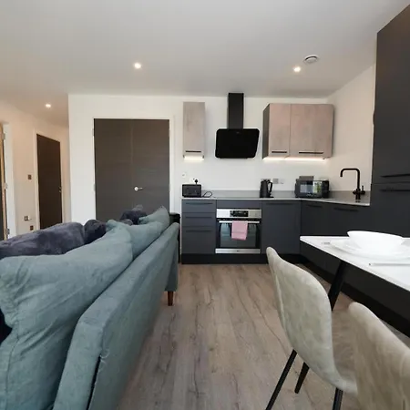 Minster Icona 239 - Free Parking And Gym! *