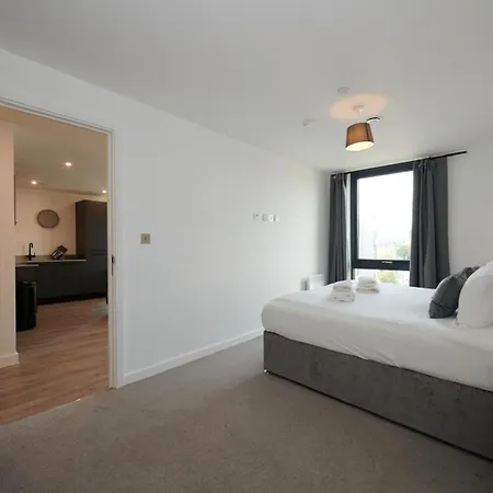 Minster Icona 239 - Free Parking And Gym! *