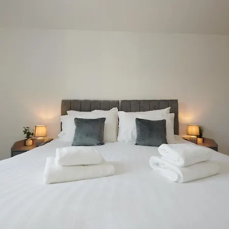 Minster Icona 239 - Free Parking And Gym!