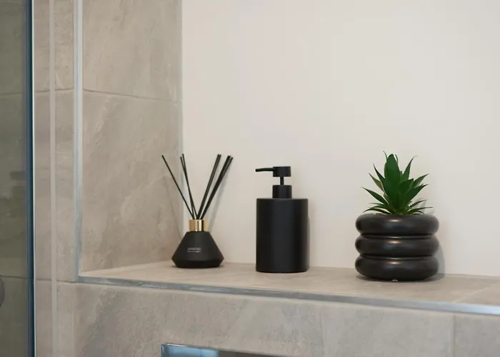 Minster Icona 239 - Free Parking And Gym! *